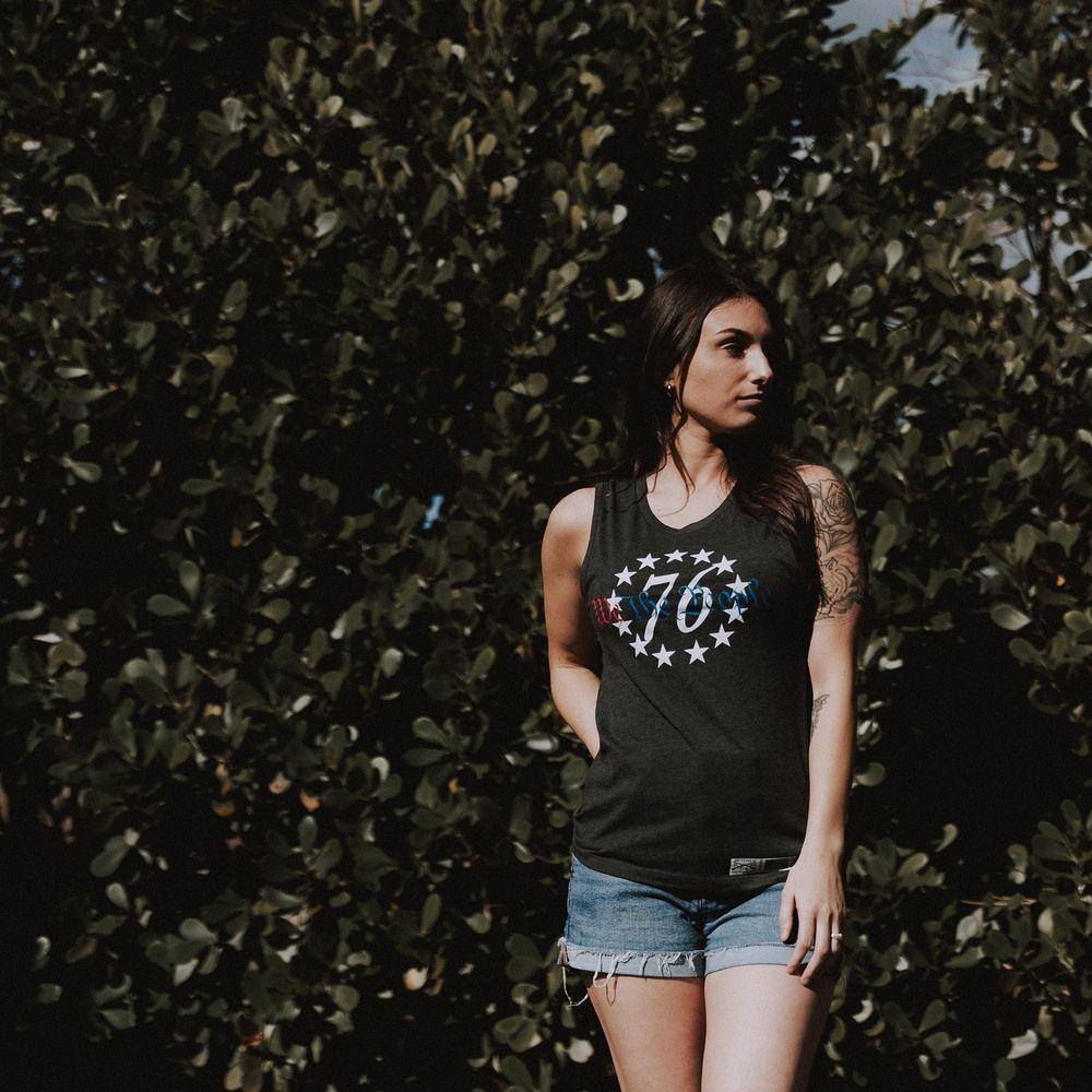 BlankPoster_2000x2000_2__GS631576WethePeopleEverydayTank-DarkHeatherGray-2.jpg