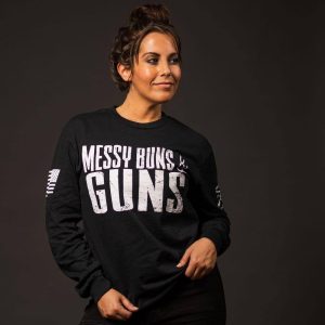 WOMEN’S MESSY BUNS & GUNS LONG SLEEVE – BLACK